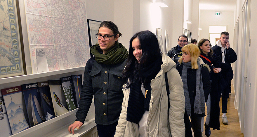 Graphic Design students visit Infographics Group