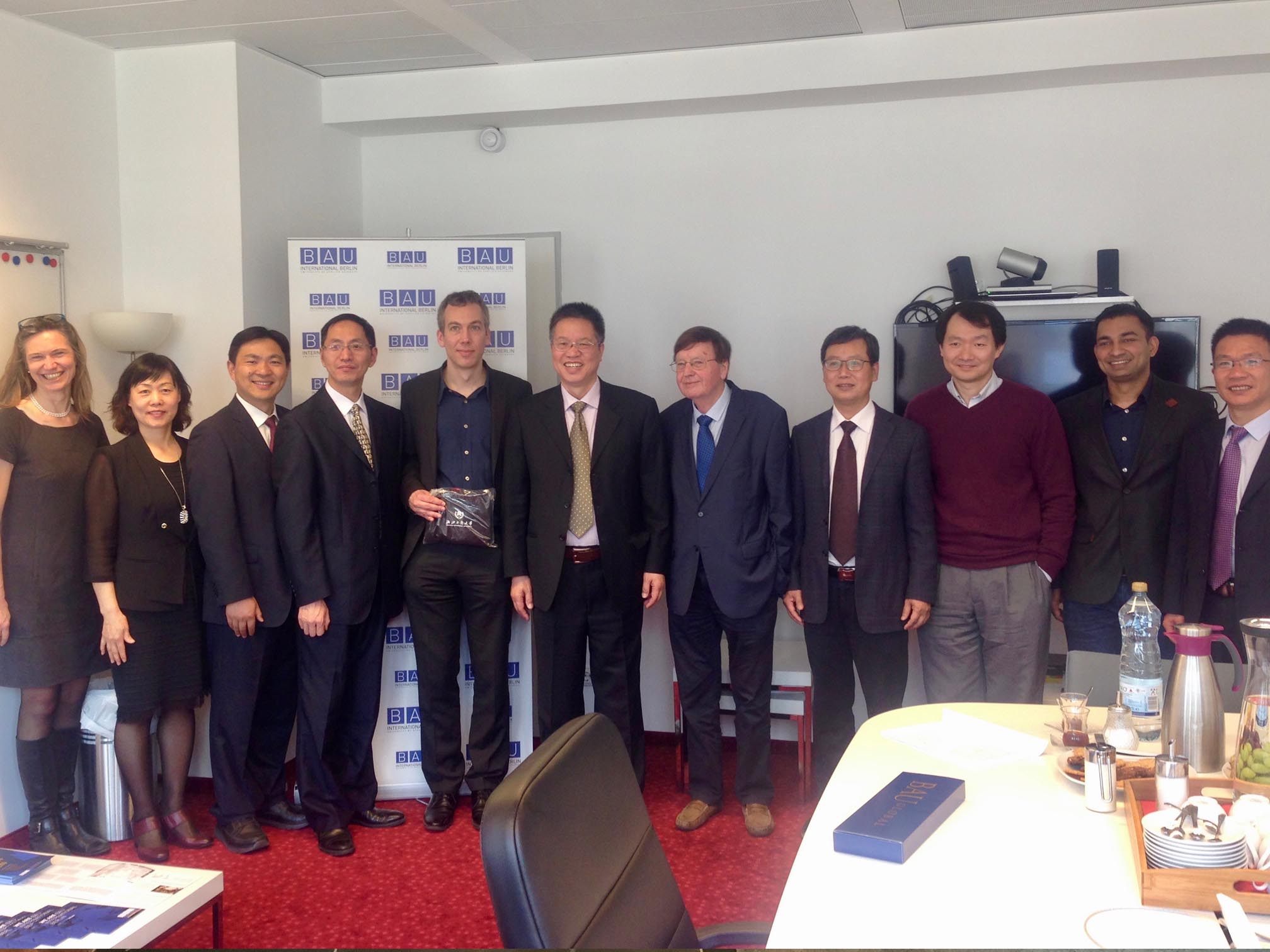 Visit by a delegation from the Z.G. University in China