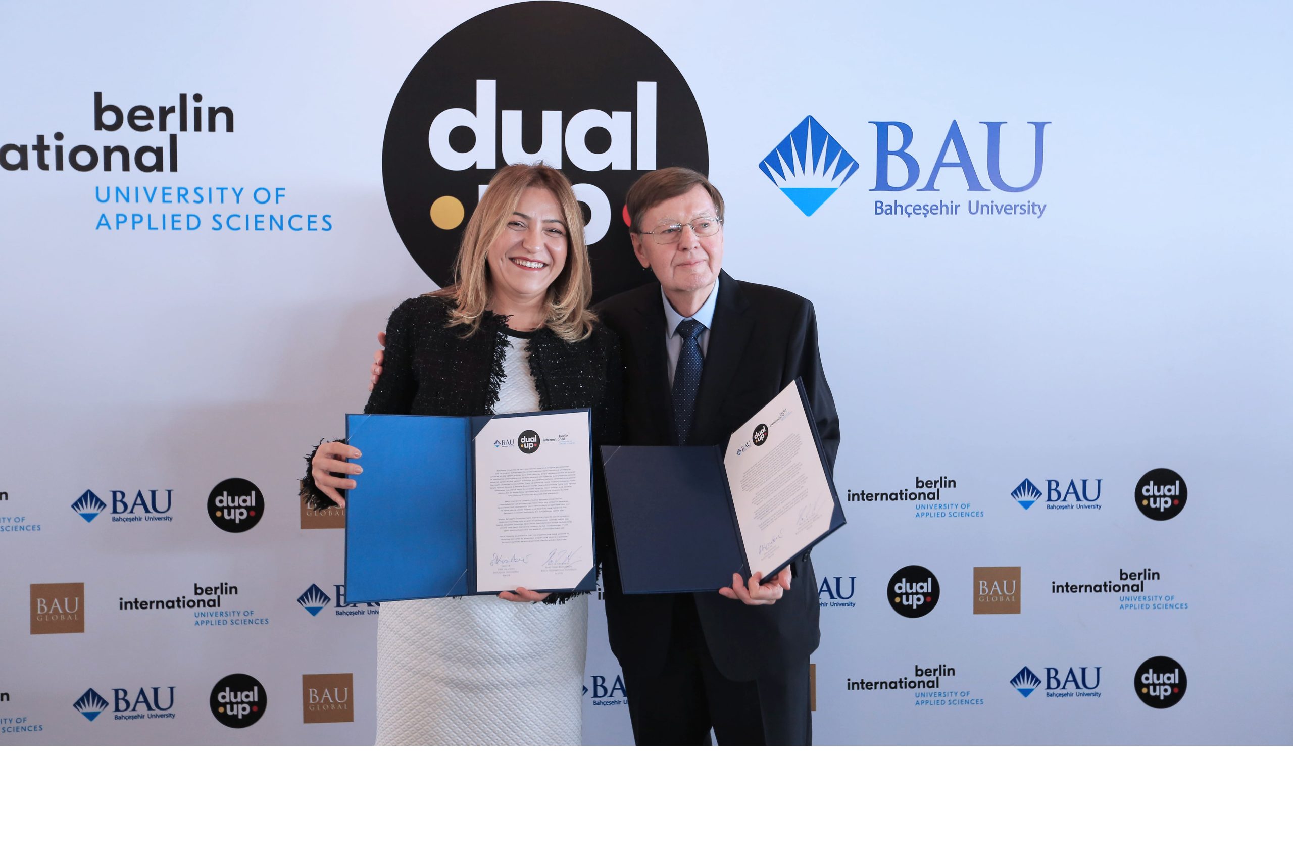 Dual-Up: Eine Zusammenarbeit mit BAU Istanbul